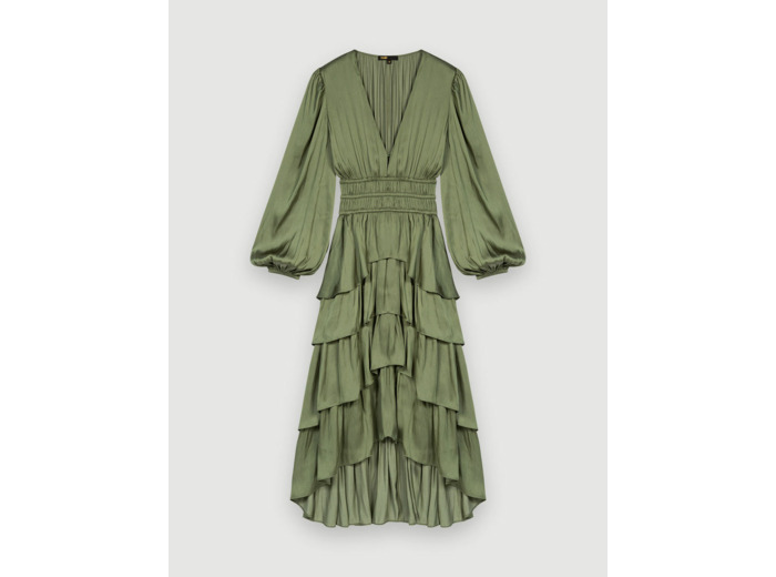 Robe en satin à volants et studs