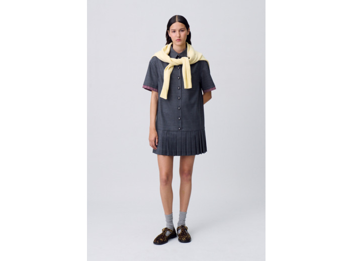 Robe courte plissée