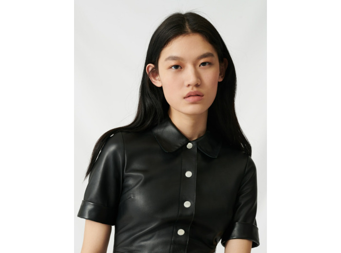 Robe chemise boutonnée en cuir