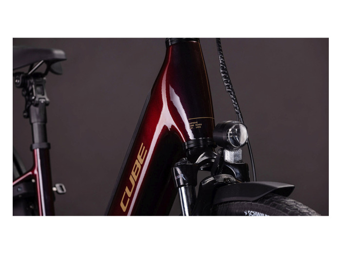 Vélo urbain électrique SUPREME HYBRID COMFORT PRO 600 Noir/Or