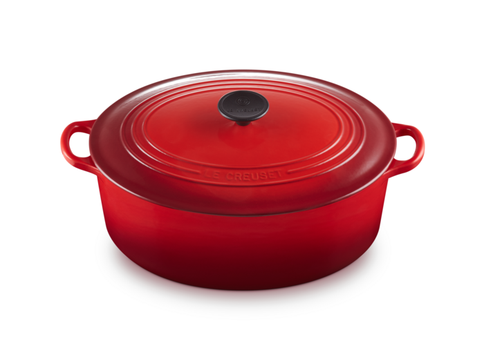 Cocotte ovale 31cm en fonte émaillée cerise