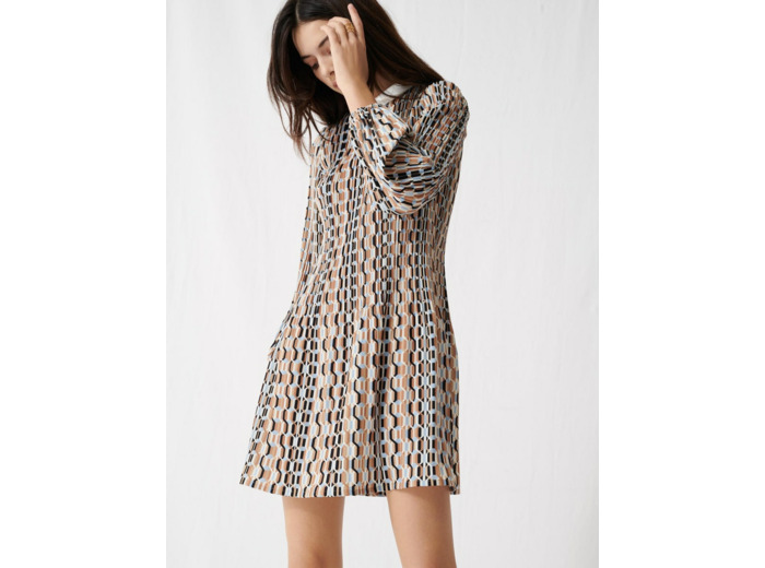 Robe en plissé imprimé et col Claudine