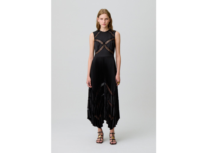 Robe longue satinée plissée