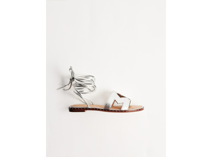Sandales à nouer en cuir