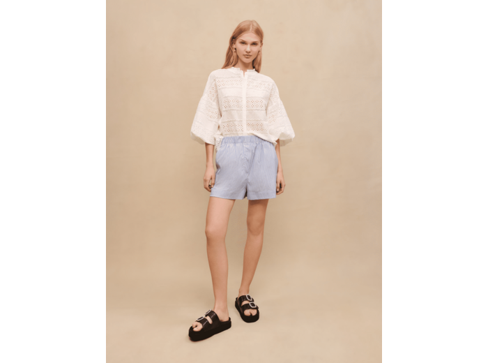 Short bleu à rayures