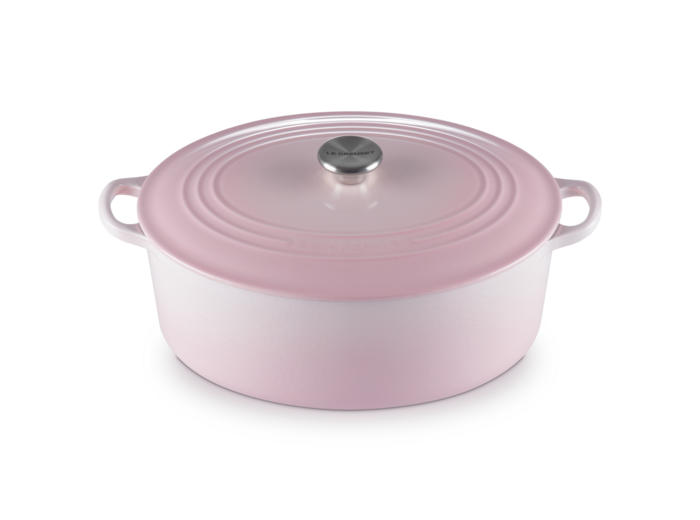 Cocotte ovale 31cm en fonte émaillée shell pink