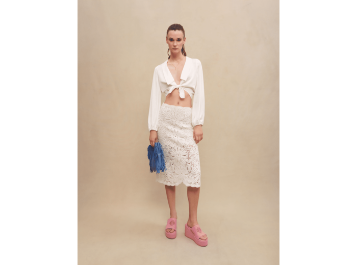 Chemise satinée nouée
