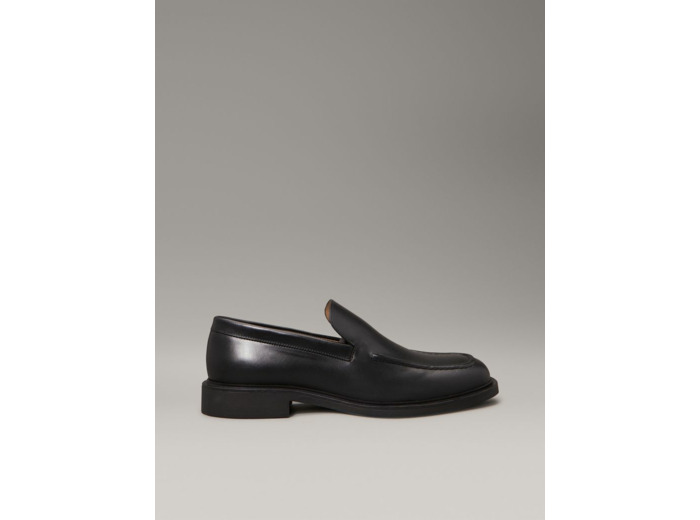 MOCCASIN SQUARE