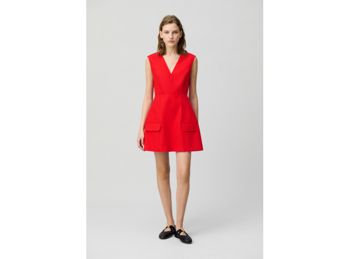 Robe courte cintrée