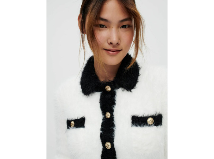 Cardigan contrasté en maille fluffy