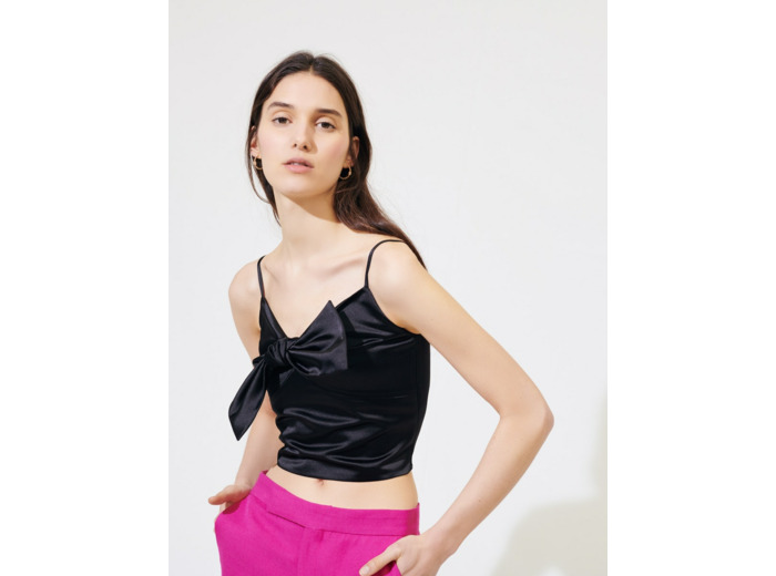 Top en satin à gros nœud