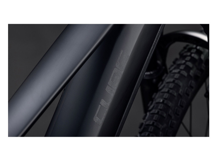 VTT semi rigide électrique REACTION HYBRID PRO 800 Noir