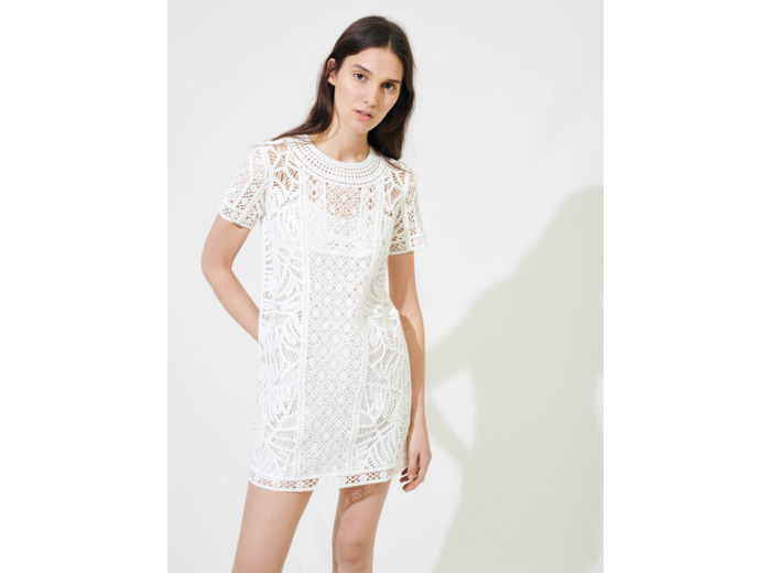 Robe droite façon macramé