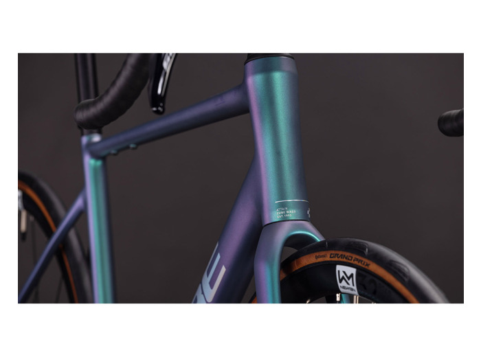 Vélo de route ATTAIN SLX Gris