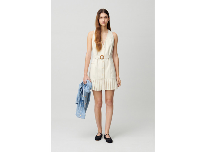 Robe courte cintrée plissée