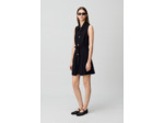 Robe courte sans manches