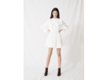 Robe blanche à broderies anglaises