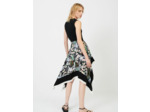 Robe trompe l'œil en satin imprimé