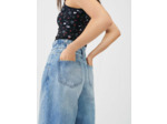 Jean large avec ceinture élastiquée