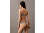 STRING EN DENTELLE GEO NOIRE