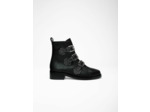 Bottines plates motif clover et studs