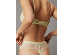 STRING EN DENTELLE ICON