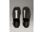 SANDALES EN CUIR