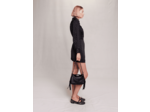 Robe courte satinée à strass