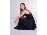 Robe à liens perlés