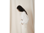 Top façon blouse à galons de guipure