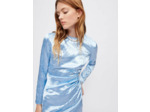Robe en satin près du corps
