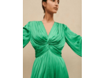 Robe longue drapée satinée