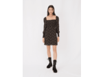 Robe près du corps à décolleté fantaisie