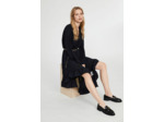 Robe plissée à volant