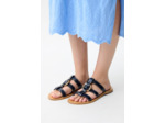 Sandales à brides avec anneau