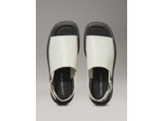 SANDALES EN CUIR