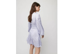 Robe en satin avec volants et smocks