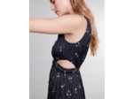 Robe longue brodée à sequins