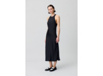Robe longue satinée dos nu