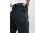 Jean mom taille mi-haute délavé