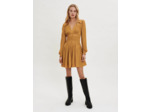 Robe en satin avec volants et smocks