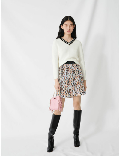 Pull en maille fantaisie à col V