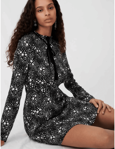 Robe en jacquard imprimé et dentelles