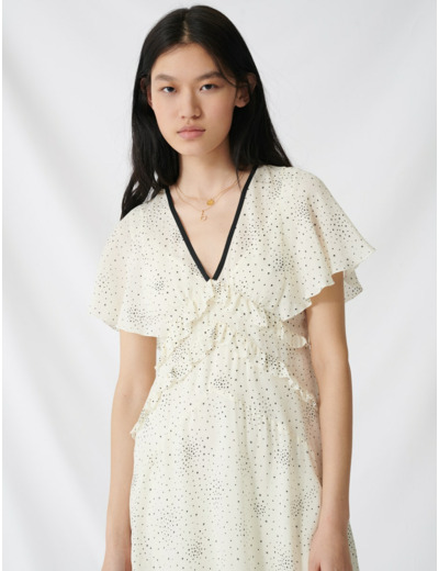 Robe longue à volants et col V