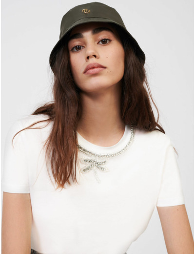 Tee-shirt à encolure strassée