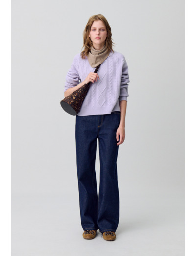 Pull jacquard large