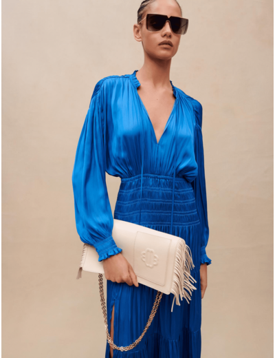 Robe longue satinée