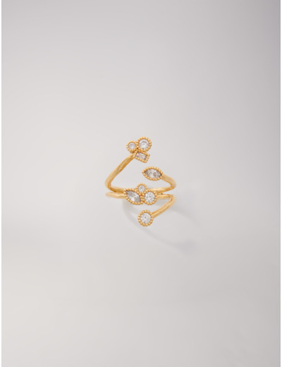 Bague ornée de strass