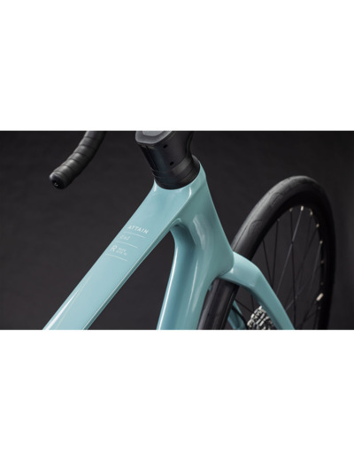 Vélo de route ATTAIN C:62 RACE Bleu Ciel/Cyan