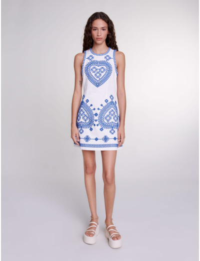 Robe ajustée et brodée